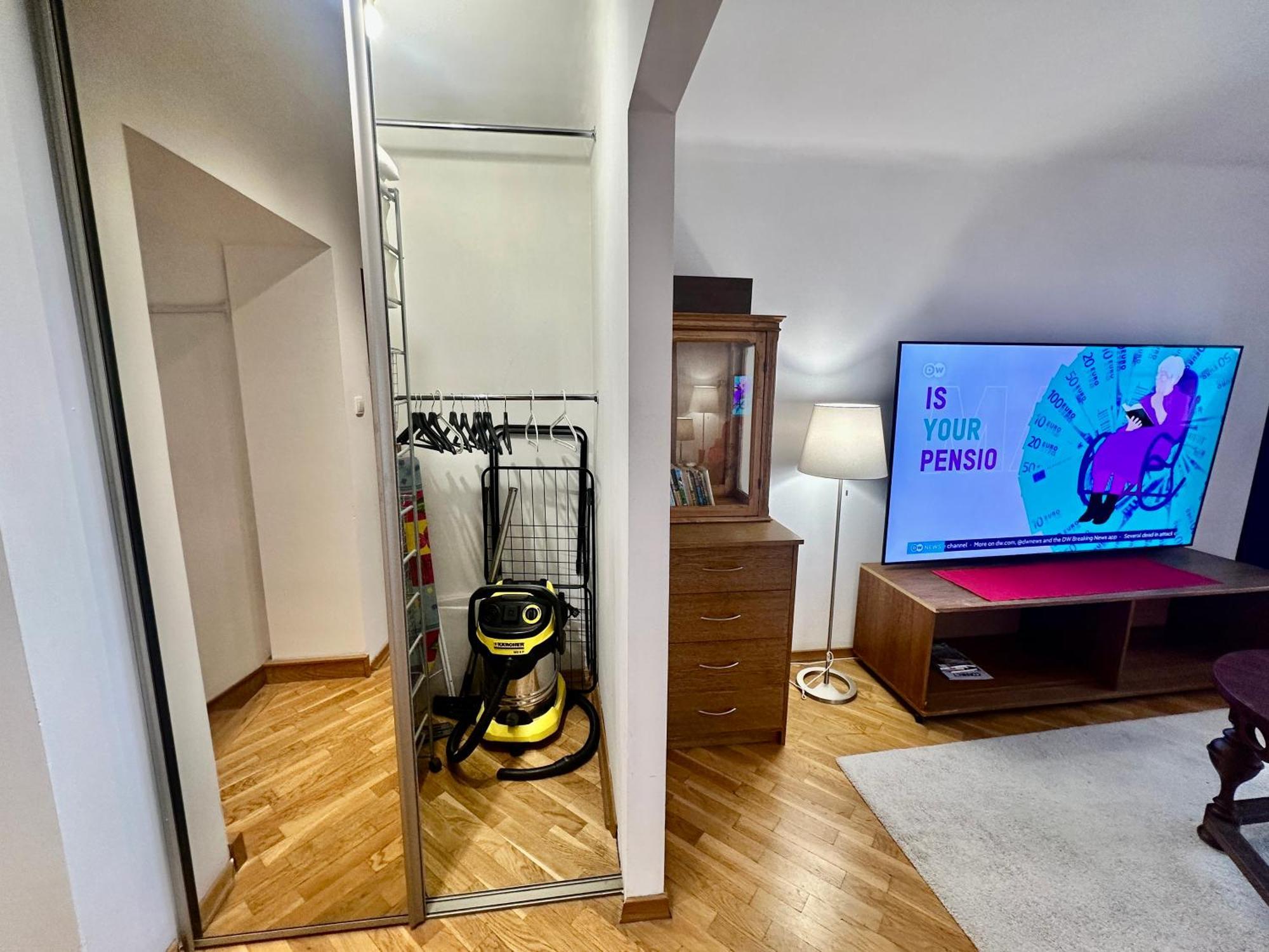 Old Town Best View Wifi 300 Mb/S Huge Screen Netflix Appletv Amazontv Варшава Екстер'єр фото